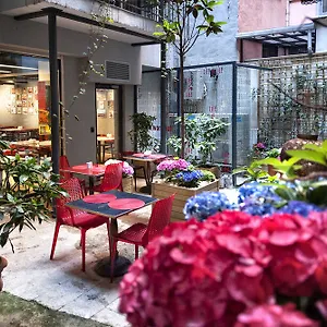 מלון Nuru Ziya Residences