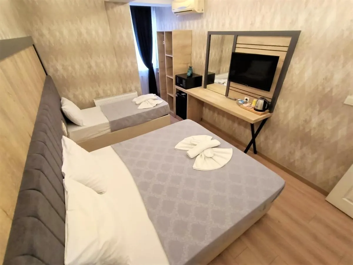 Avcılar Elit Hotel İstanbul 2*,